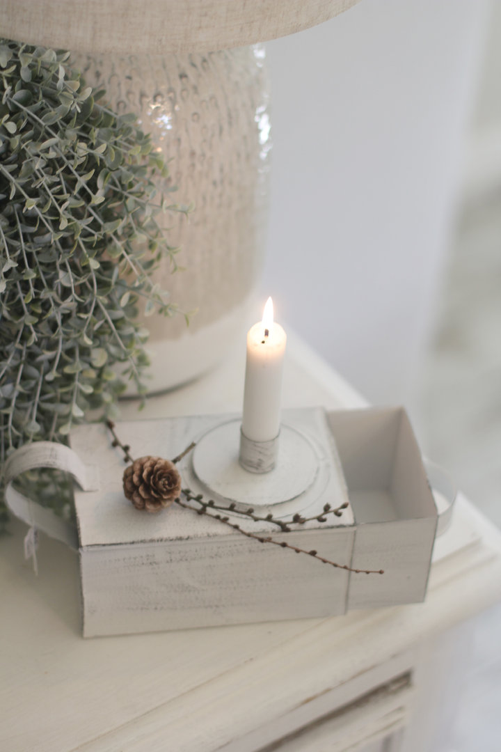 Kerzenbox mit Kerzenhalter weiß